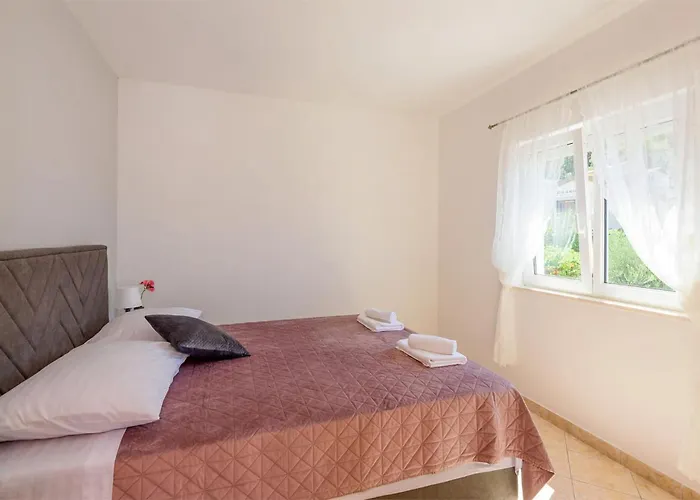 Apartamento 1 Bedroom Cozy In Klek