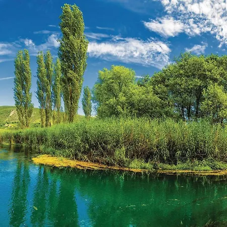 1 Bedroom Cozy In 클레크